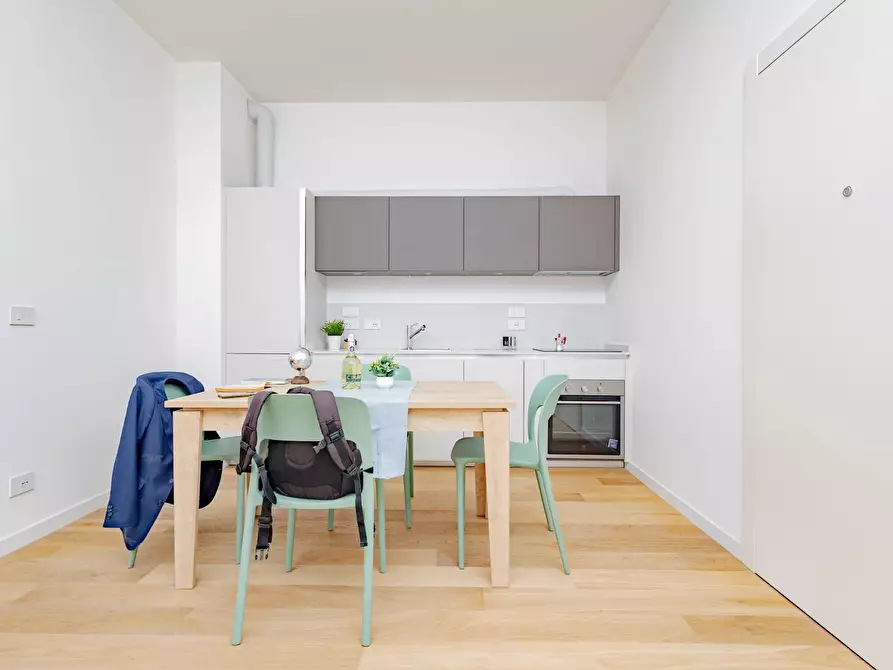 Immagine 5 di Casa trifamiliare in affitto  in VIA ERRICO PETRELLA, 4. a Milano