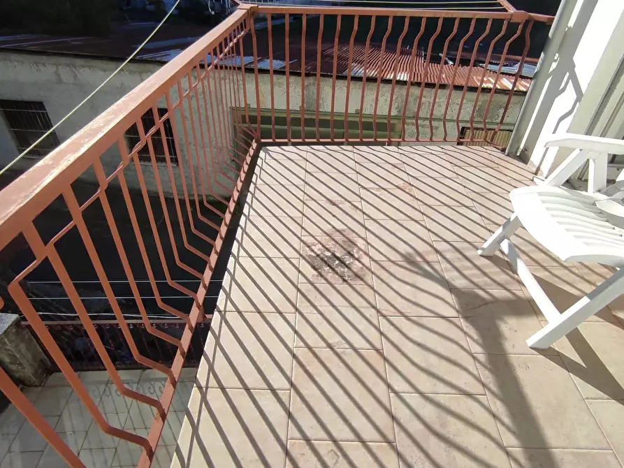 Immagine 15 di Casa trifamiliare in vendita  in Via Brigata Berto San Salvatore a Avegno