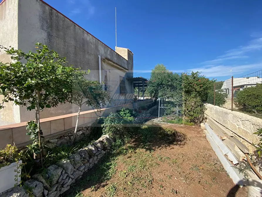 Immagine 10 di Terreno edificabile in vendita  in Via del Berillio a Siracusa