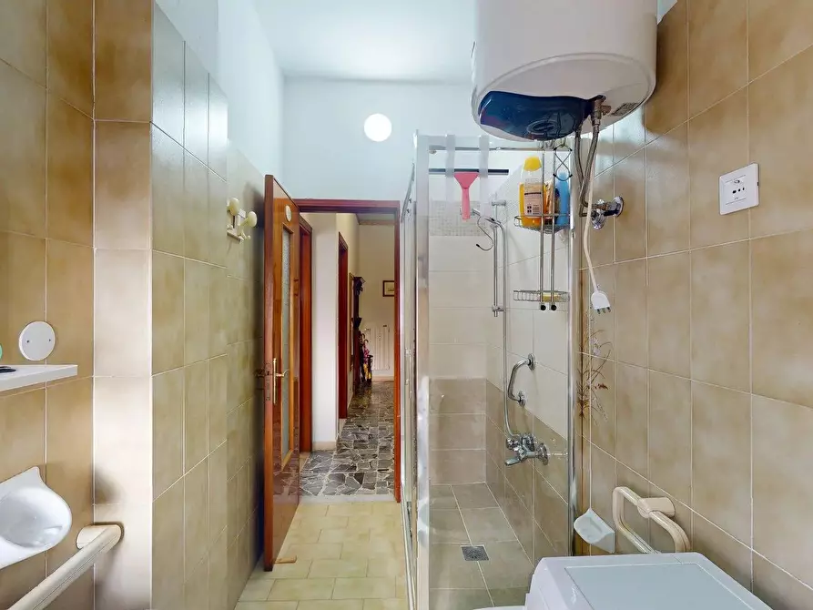 Immagine 25 di Casa trifamiliare in vendita  in Via Ponti 3. a Borghetto Santo Spirito