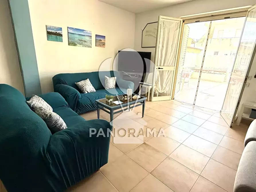 Immagine 21 di Casa trifamiliare in vendita  in Viale di Calatubo a Alcamo