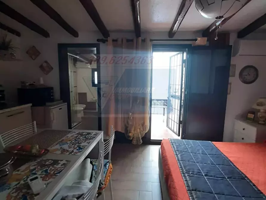 Immagine 29 di Monolocale in vendita  in Via Resalibera a Siracusa