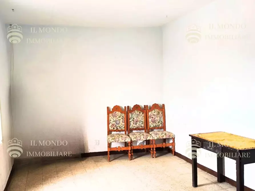 Immagine 5 di Casa trifamiliare in vendita  in Via Del Plebiscito, snc. a Palombara Sabina