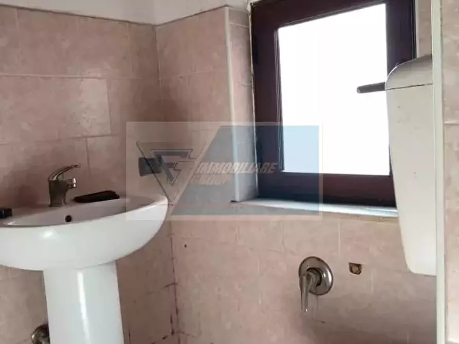 Immagine 16 di Casa trifamiliare in vendita  in Via Re Ierone II a Siracusa