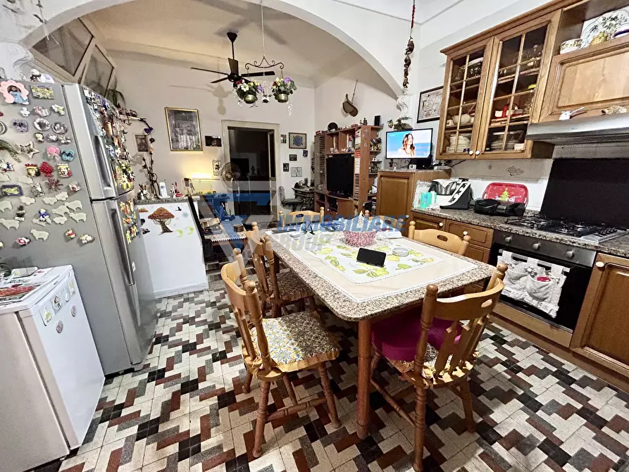Immagine 5 di Casa trifamiliare in vendita  in VIA MIRABELLA a Siracusa