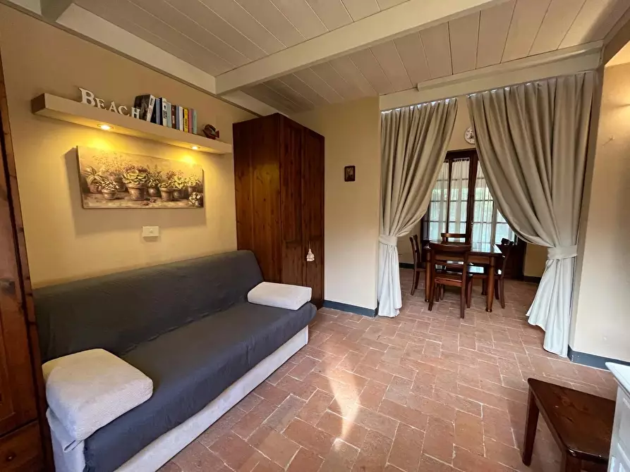 Immagine 17 di Casa trifamiliare in vendita  in Via Aurelia Sud, 55 a San Vincenzo