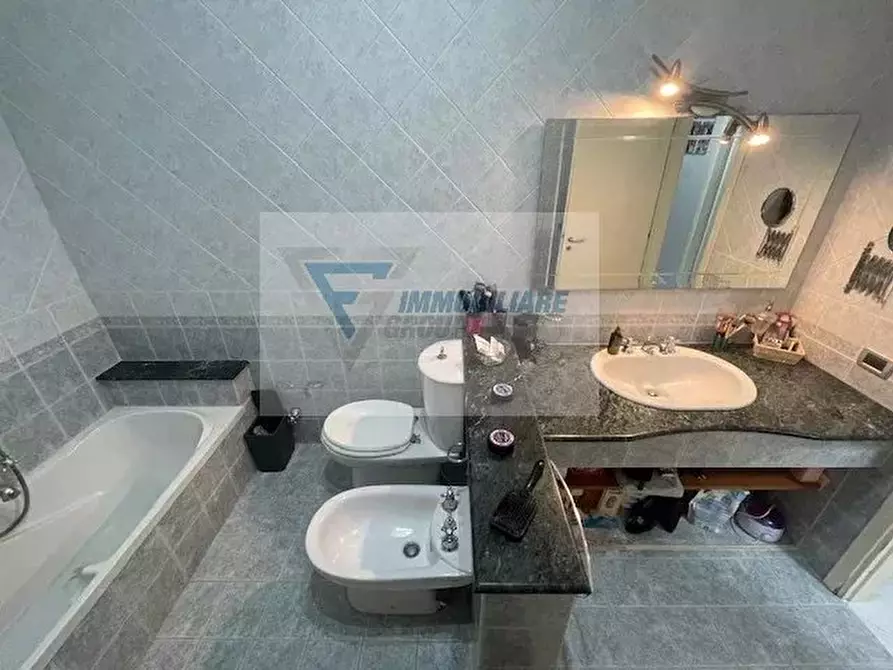 Immagine 30 di Casa trifamiliare in vendita  in Via Luigi Capuana a Siracusa