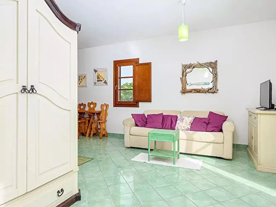 Immagine 5 di Casa trifamiliare in vendita  in via Grazia Deledda, 19. a Aggius