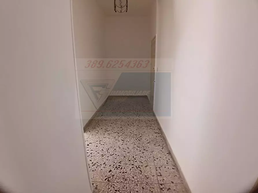 Immagine 12 di Casa trifamiliare in vendita  in Via Marche a Siracusa