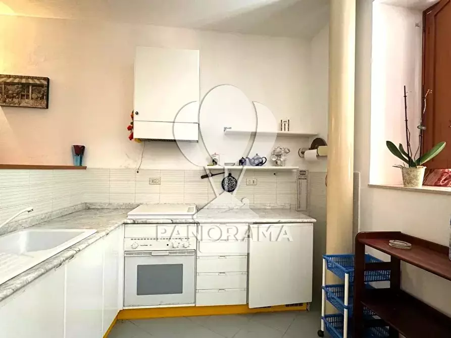 Immagine 2 di Casa trifamiliare in vendita  in via XI Febbraio a Alcamo