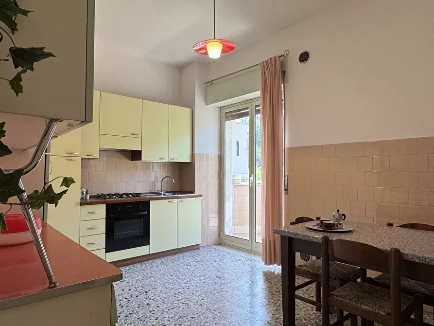 Immagine 10 di Casa trifamiliare in vendita  in Contrada Guarassano a Cosenza