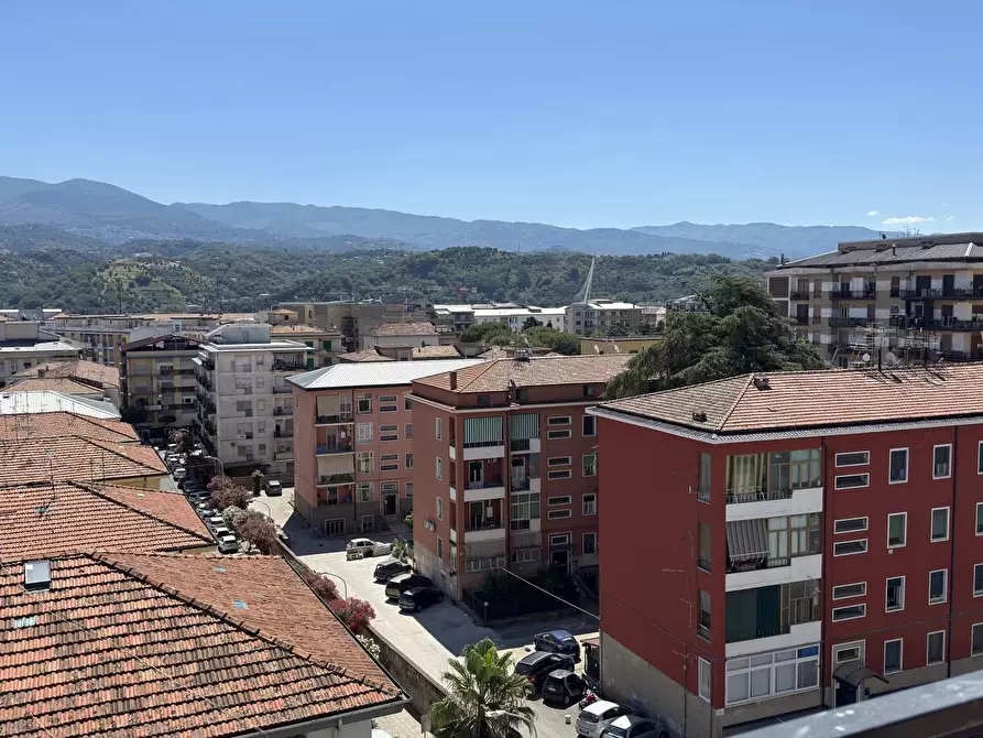 Immagine 20 di Casa trifamiliare in vendita  in Viale della Repubblica, 373 a Cosenza