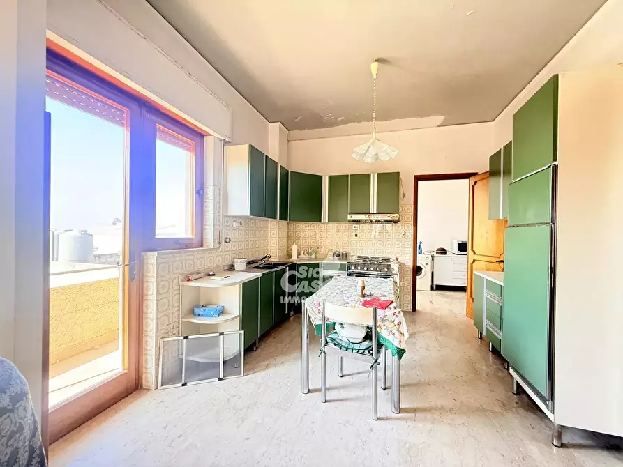 Immagine 3 di Casa trifamiliare in vendita  a Marsala