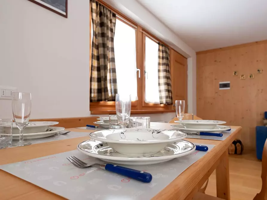 Immagine 14 di Casa trifamiliare in vendita  in Via Adda, 10 a Valdidentro