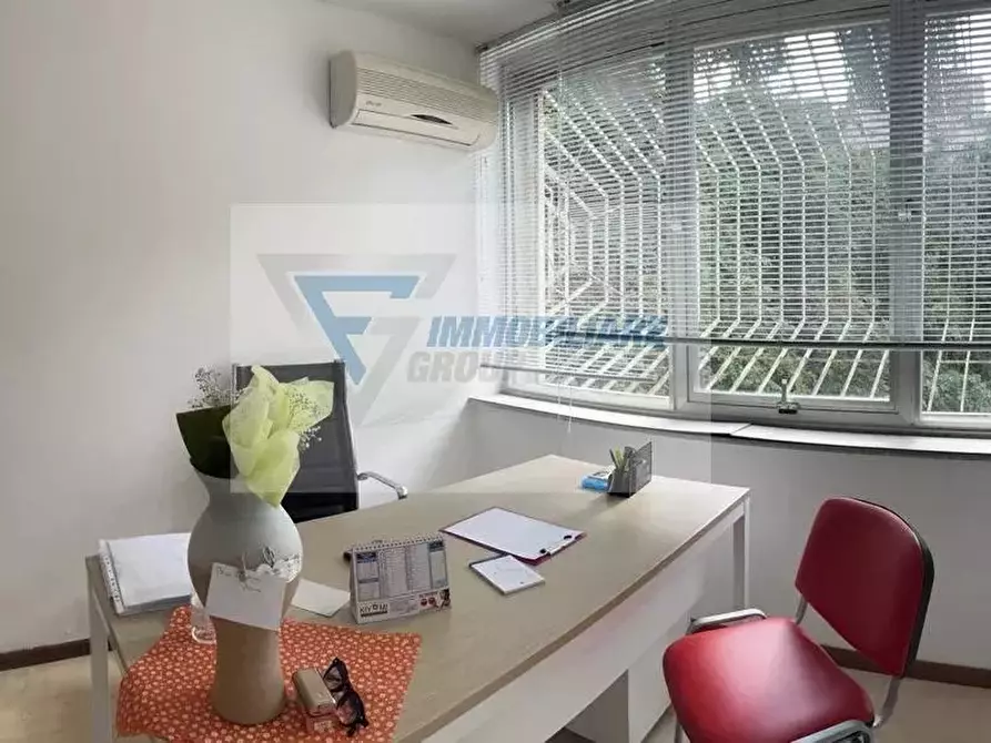 Immagine 25 di Castello in affitto  in Viale Teracati a Siracusa