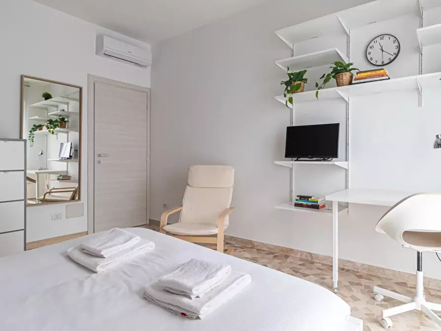 Immagine 11 di Casa trifamiliare in vendita  in Via Felice Venosta, 31 a Milano