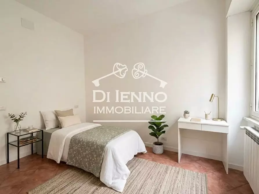 Immagine 20 di Casa trifamiliare in vendita  in Via del Trullo a Roma