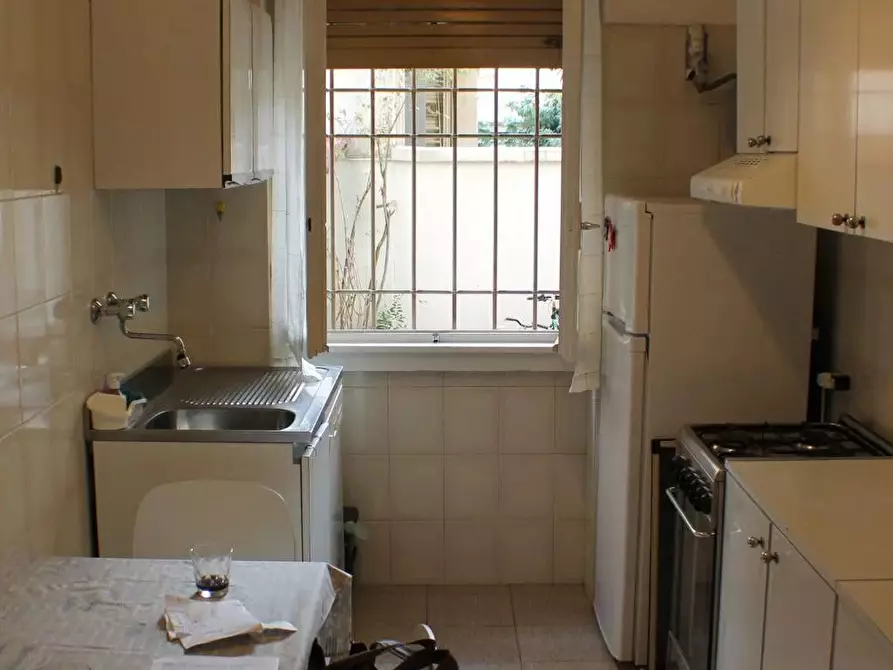 Immagine 13 di Casa trifamiliare in affitto  a Milano