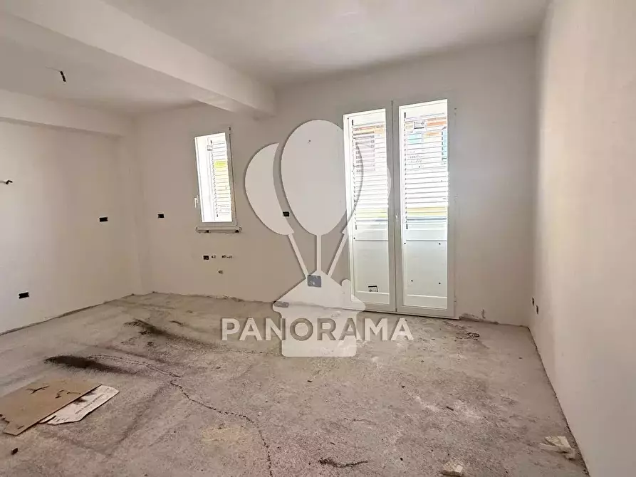 Immagine 18 di Casa trifamiliare in vendita  in Via Colombo a Balestrate