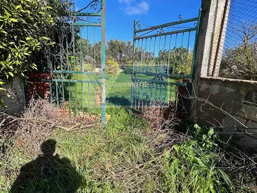 Immagine 1 di Terreno in vendita  in Via Del Pettirosso a Siracusa