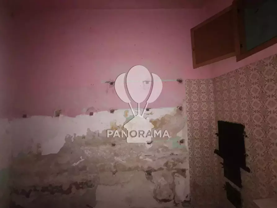 Immagine 4 di Casa trifamiliare in vendita  in Via Ruggero Settimo a Partinico