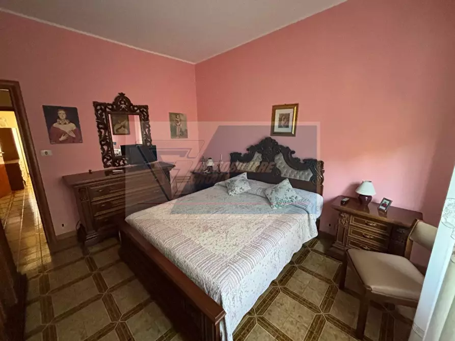 Immagine 5 di Casa trifamiliare in vendita  in Via Santi Amato a Siracusa