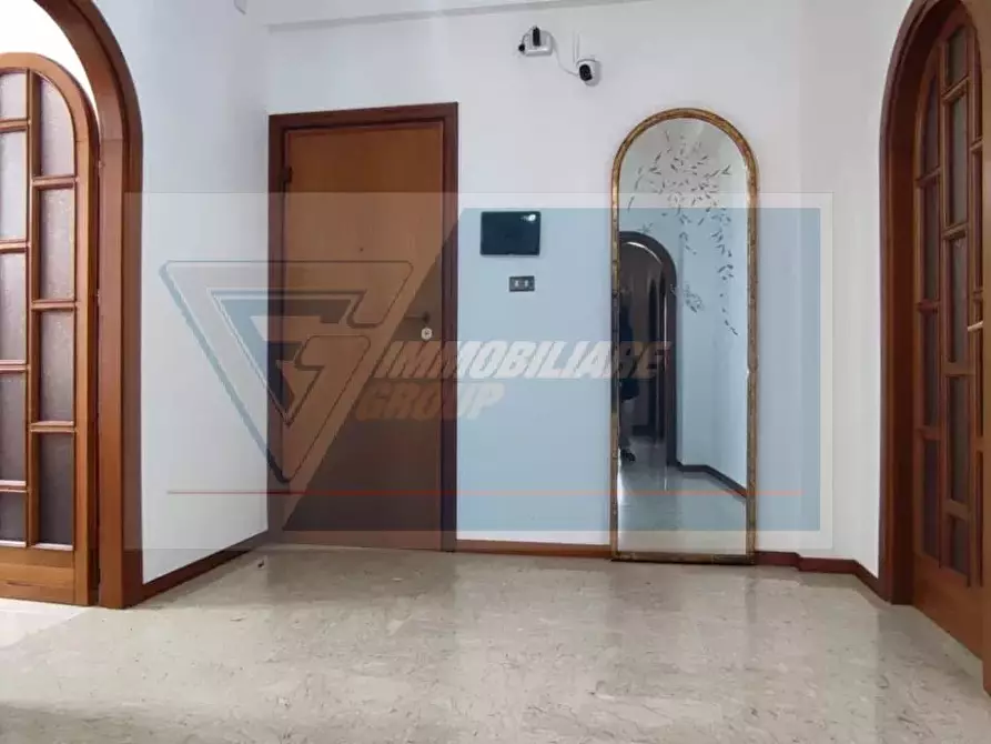 Immagine 2 di Casa trifamiliare in vendita  in Via Avola a Siracusa