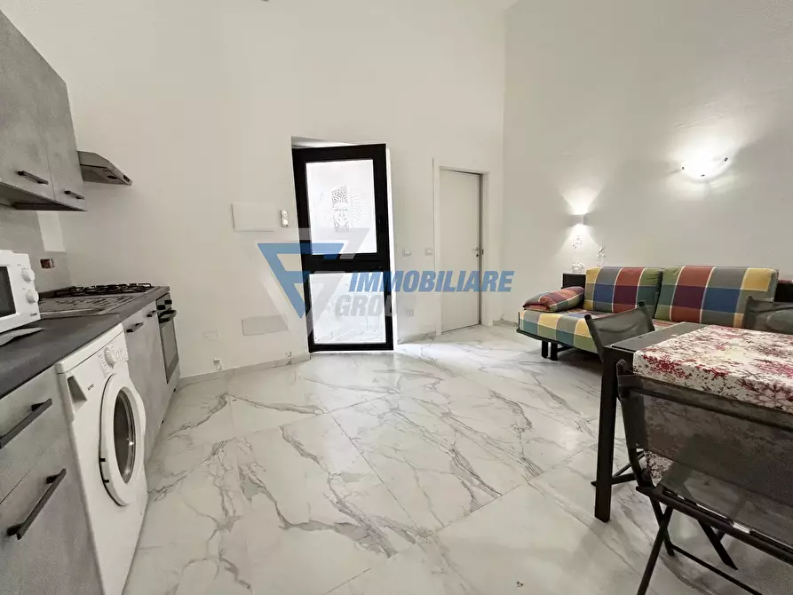 Immagine 2 di Casa trifamiliare in vendita  in Via Giuseppe Privitera a Siracusa