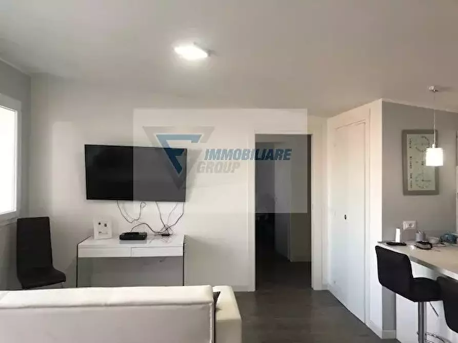 Immagine 17 di Casa trifamiliare in vendita  in Viale Edoardo Garrone a Buccheri