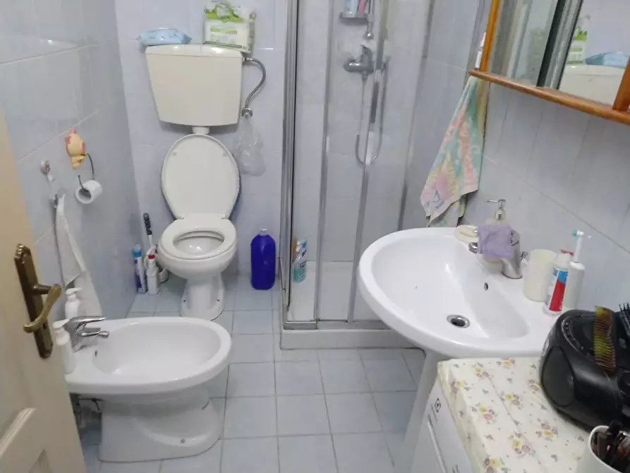 Immagine 11 di Casa trifamiliare in vendita  in Via Falerina, 29 a Ventimiglia