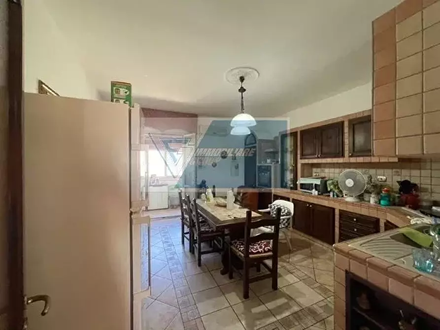 Immagine 9 di Casa trifamiliare in vendita  in Via Brancati a Buccheri