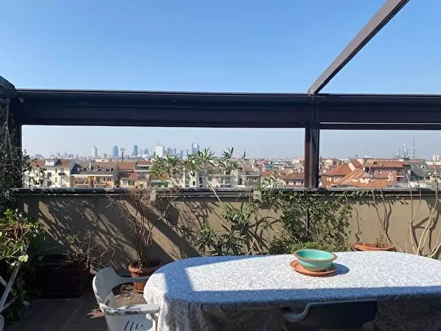 Immagine 3 di Casa trifamiliare in vendita  in Via Francesco Ingegnoli, 24 a Milano