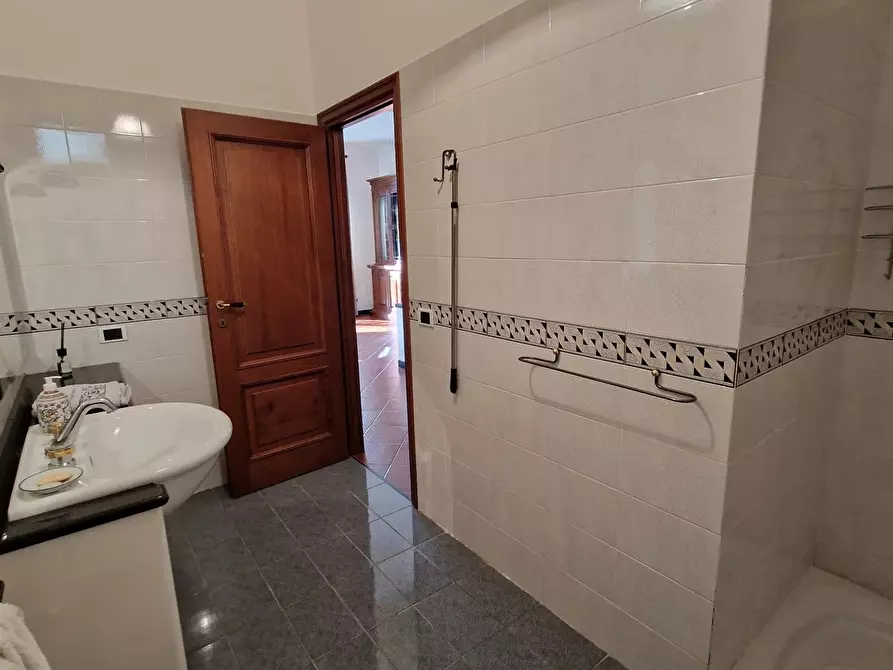 Immagine 55 di Terreno edificabile in vendita  in Via Domenico Canata a Avegno