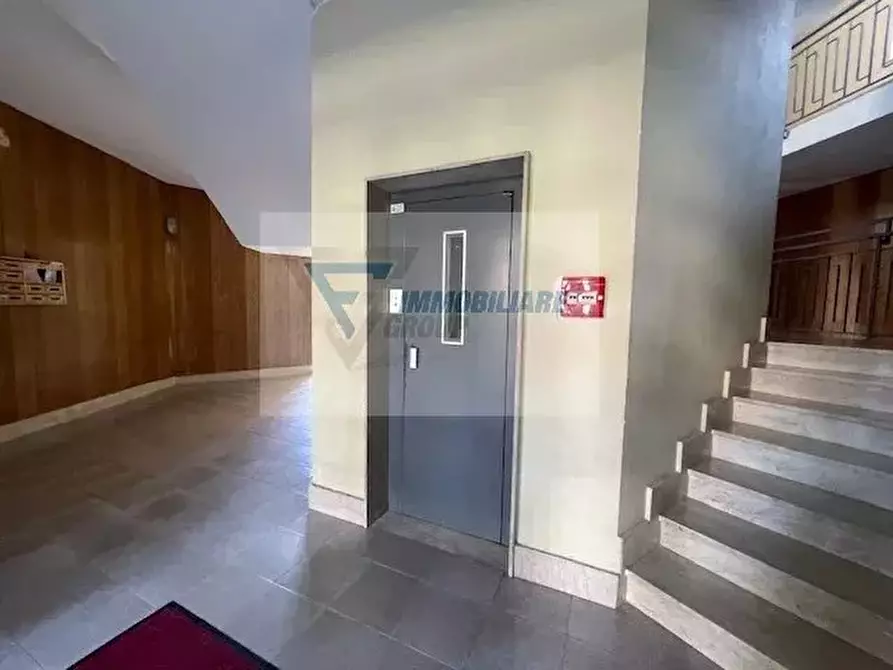 Immagine 31 di Casa trifamiliare in vendita  in Viale Vittorio Veneto a Floridia