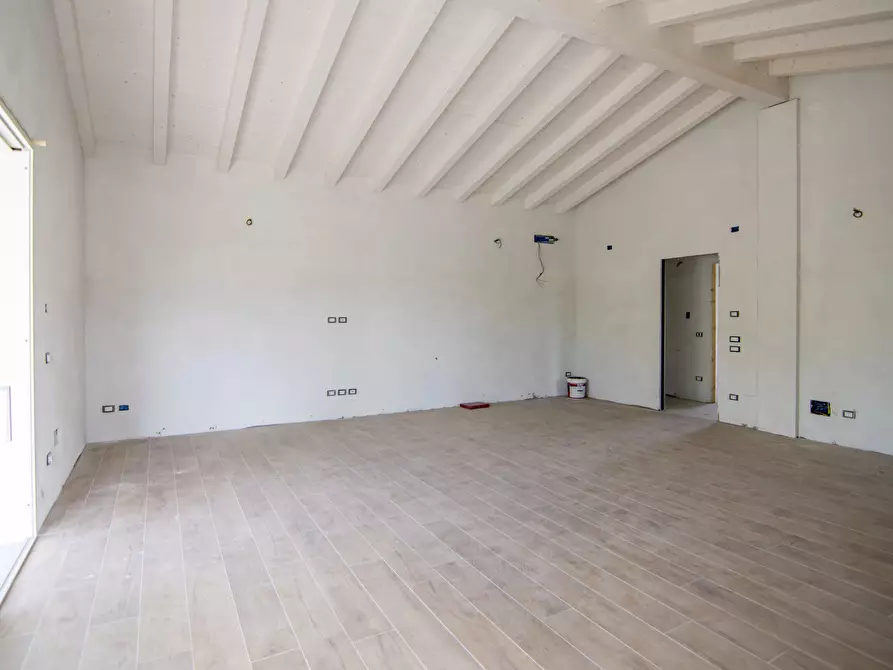 Immagine 33 di Terreno edificabile in vendita  a Albignasego