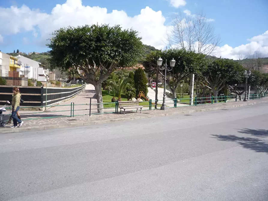 Immagine 6 di Terreno edificabile in vendita  a Condrò