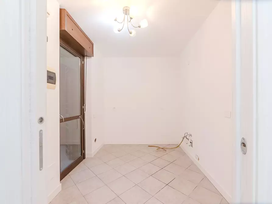 Immagine 11 di Casa trifamiliare in vendita  a Milano