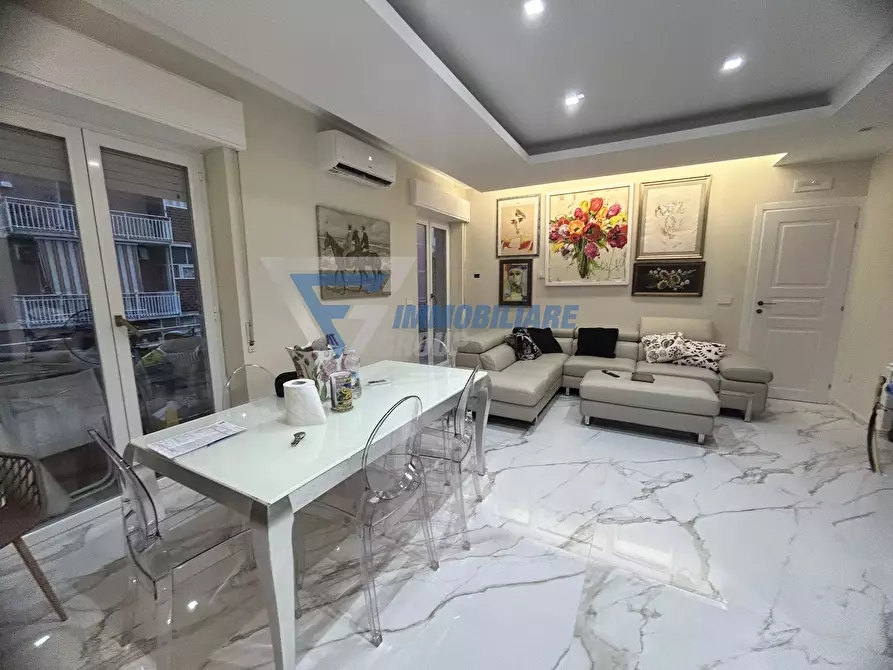 Immagine 2 di Casa trifamiliare in vendita  in Viale Santa Panagia a Siracusa