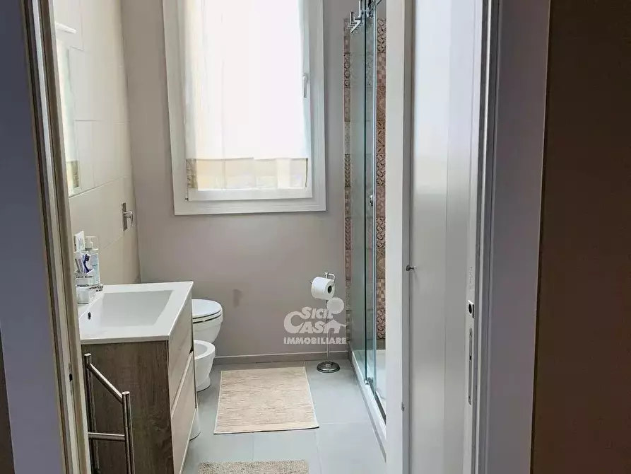 Immagine 15 di Casa trifamiliare in affitto  a Marsala