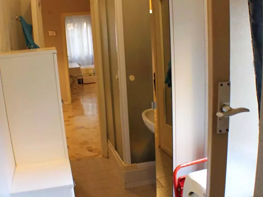 Immagine 19 di Casa trifamiliare in affitto  a Milano