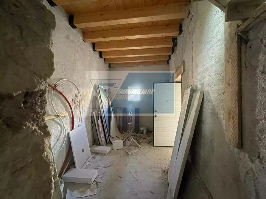 Immagine 38 di Casa trifamiliare in vendita  a Siracusa