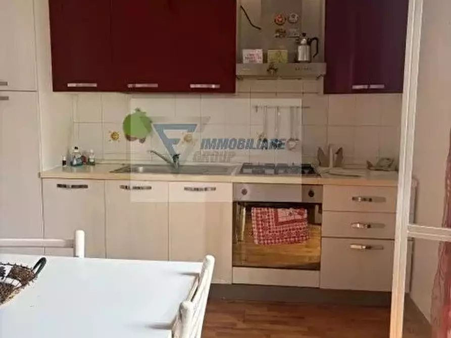 Immagine 2 di Casa trifamiliare in vendita  in Viale Zecchino a Siracusa