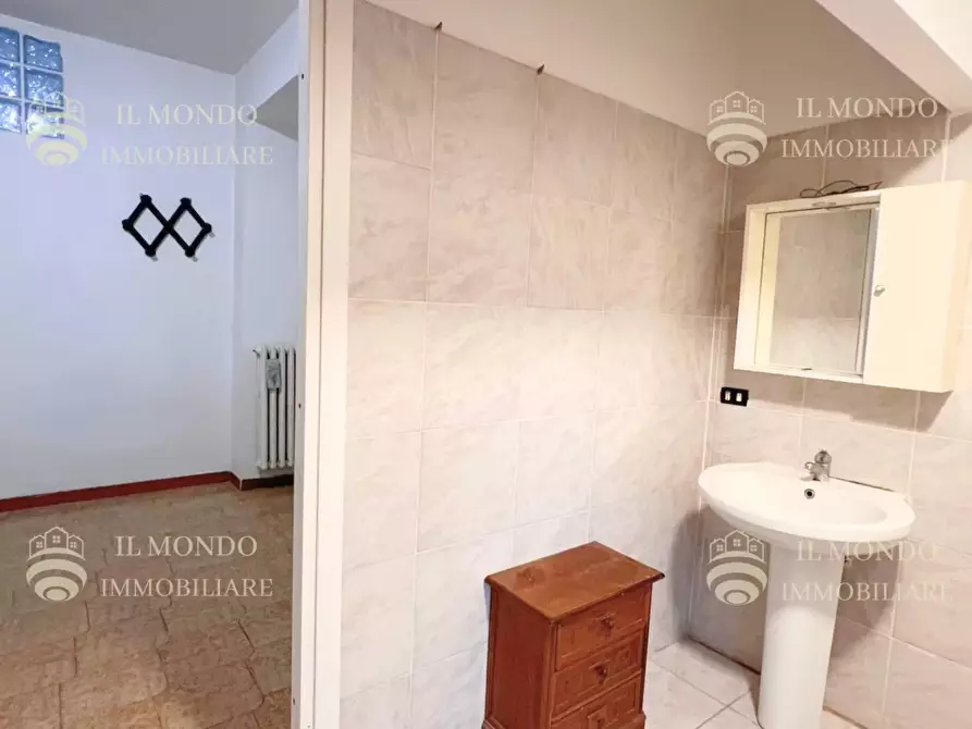 Immagine 12 di Casa trifamiliare in affitto  in Strada di Colle Pedeschiavo a Palombara Sabina