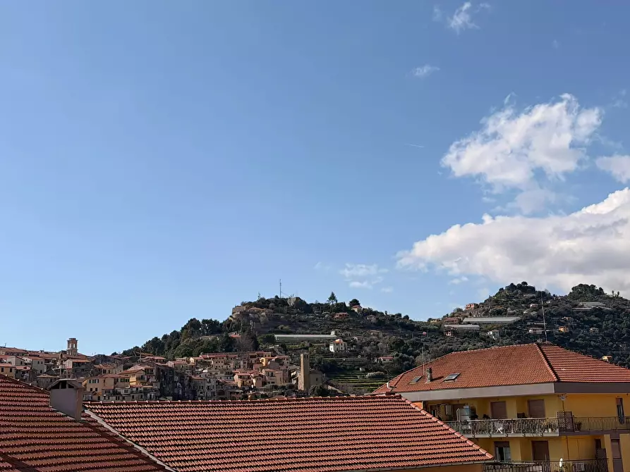 Immagine 14 di Casa trifamiliare in vendita  in Via Cavour, 7 a Ventimiglia