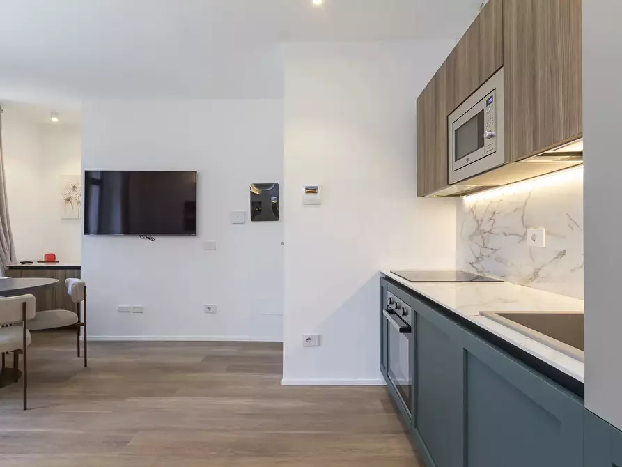 Immagine 5 di Casa trifamiliare in affitto  a Milano