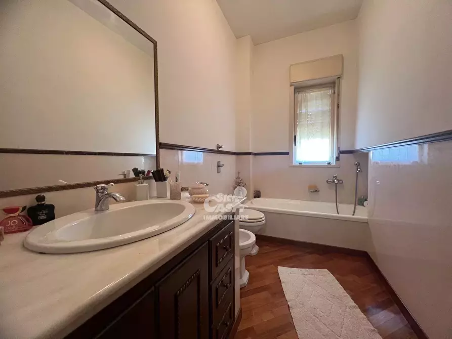 Immagine 28 di Casa trifamiliare in vendita  a Marsala