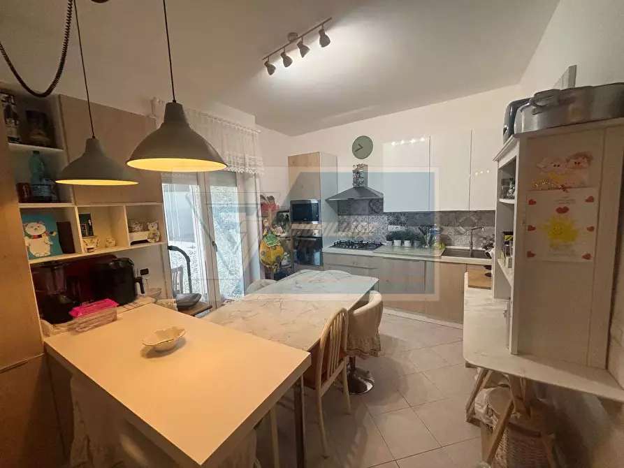 Immagine 4 di Casa trifamiliare in vendita  in Via Grottasanta a Siracusa