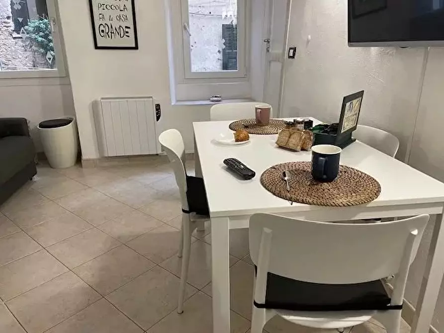 Immagine 2 di Casa trifamiliare in affitto  in Via Dritta, 51 a Vallecrosia