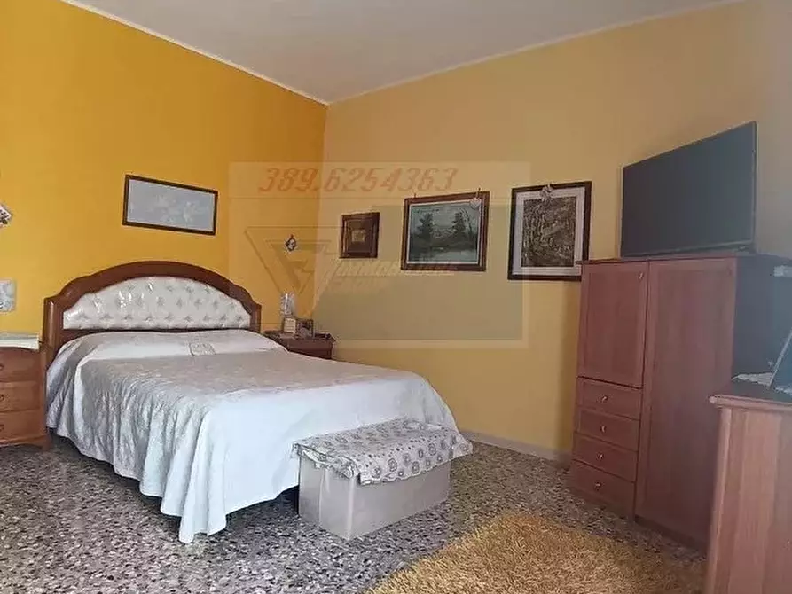 Immagine 10 di Casa trifamiliare in vendita  in Viale Tica a Siracusa