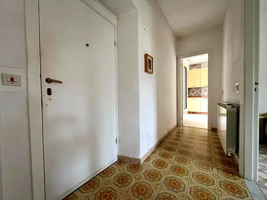 Immagine 14 di Casa trifamiliare in vendita  in Via Brigata Berto San Salvatore a Avegno